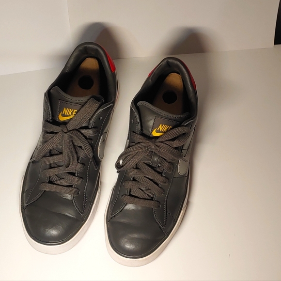 Women's Genuine Leather Nike Sneakers - Picture 9 of 10